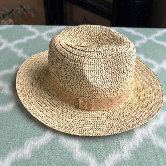 NEW natural Straw Hat with Tan fabric Band - Picture 1 of 4